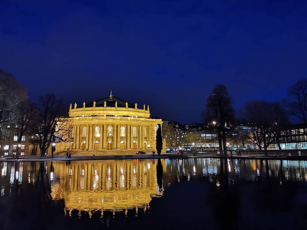 stuttgarter schloss nachts